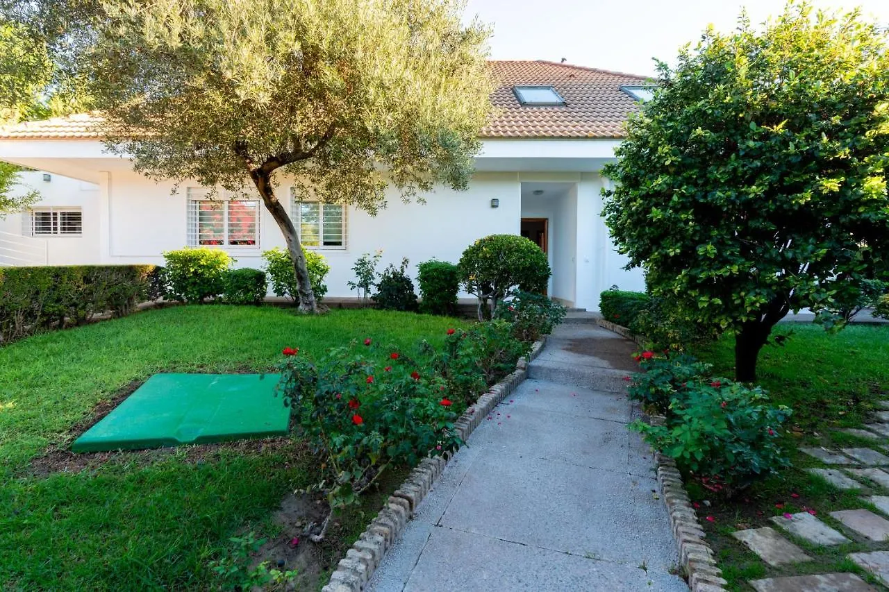 Holi-Rent Colina Blanca Villa Camas