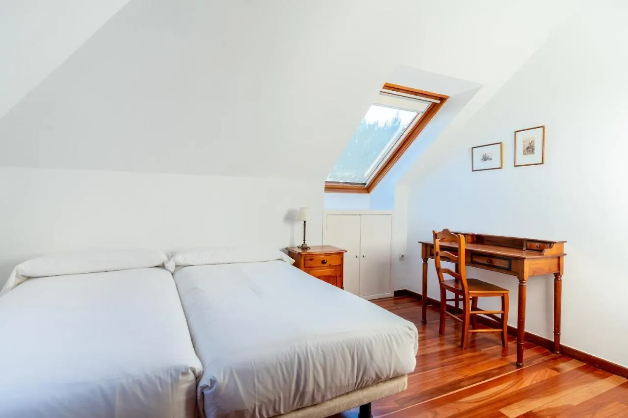 Holi-Rent Colina Blanca Villa Camas Spain